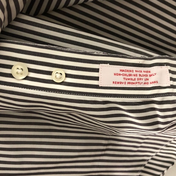BROOKS BROTHERS dress shirt. - Picture 6 of 8